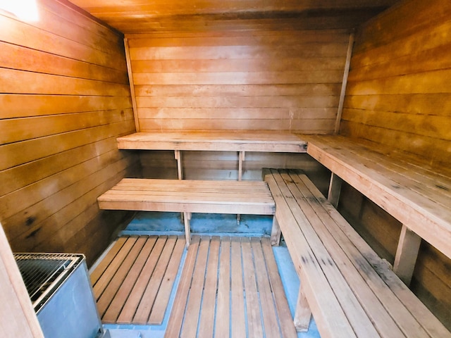 view of sauna / steam room