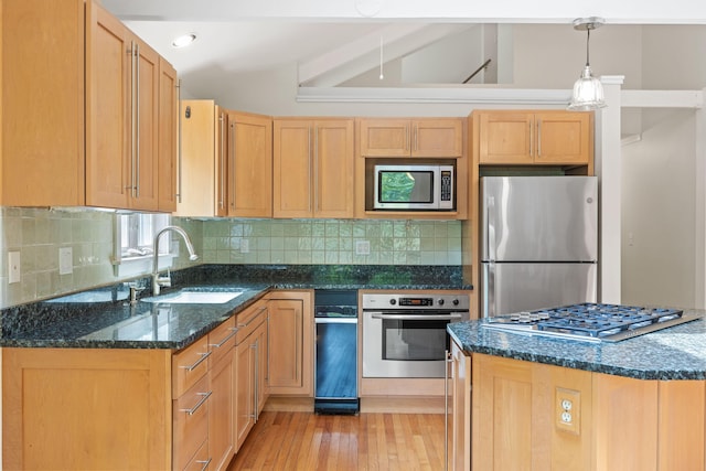 20 Olofson Dr, Cataumet, MA 02534 - photo 12