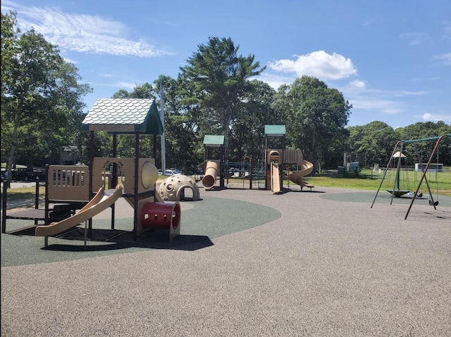 20 Brady Rd, Sagamore Beach, MA 02562 - photo 33