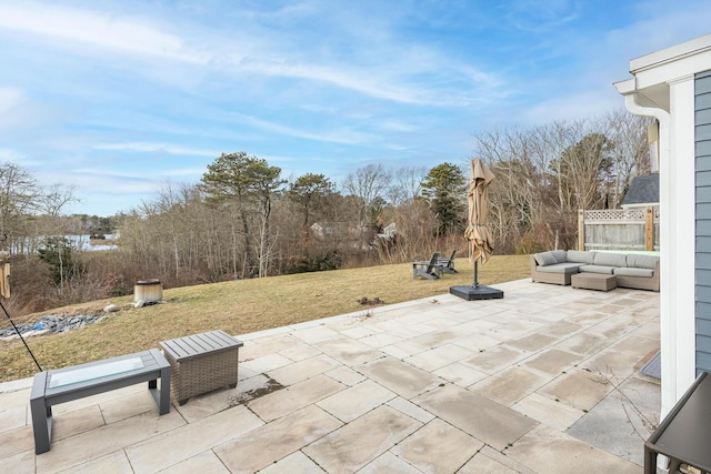 view of patio featuring an outdoor hangout area