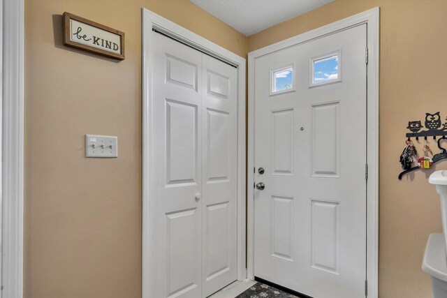 111 School St Unit 6, West Dennis, MA 02670 - view of entrance foyer