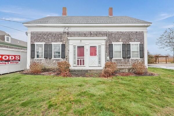 32 Church St, Sandwich, MA 02563 - view of front of home featuring a front yard