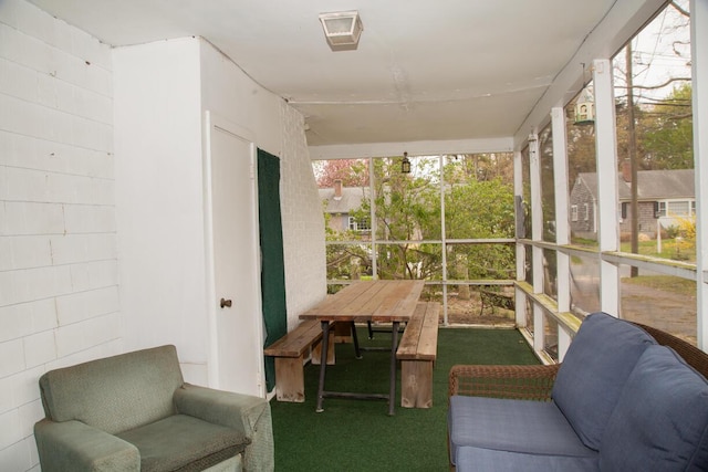 view of sunroom / solarium