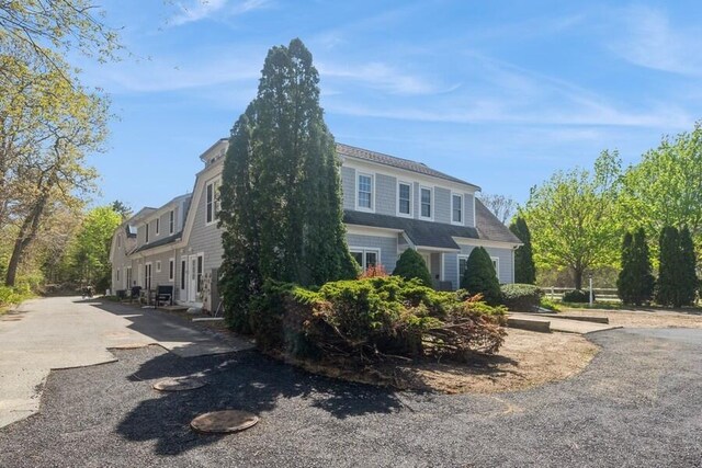 20 Yankee Dr, Brewster, MA 02631 - view of side of home