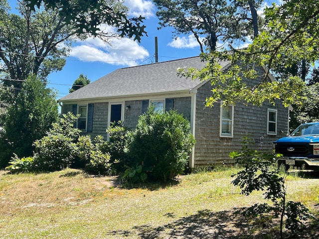 view of home's exterior