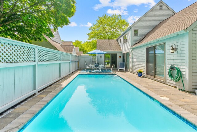 100 Mid-Iron Way Unit 7021, Mashpee, MA 02649 - view of swimming pool featuring a patio and a fenced backyard