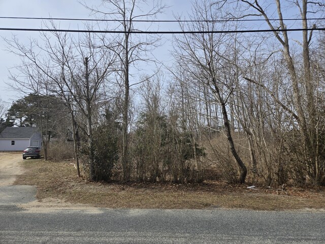 Listing photo 3 for 23 Baxter Ave, West Yarmouth MA 02673
