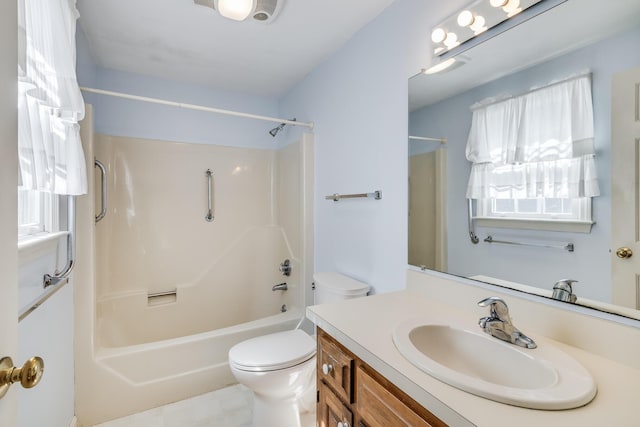 9 Courier Dr, Dennis, MA 02638