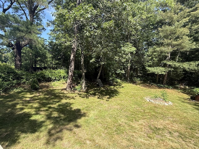 18 Staysail Cir, Marstons Mills, MA 02648 - view of green lawn