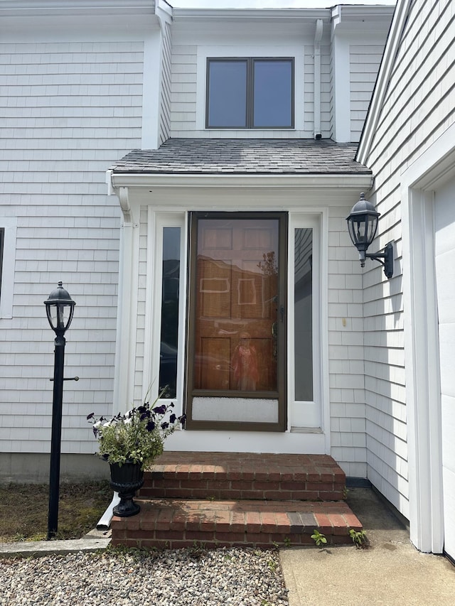 15 Beach St, East Falmouth, MA 02536 - property entrance