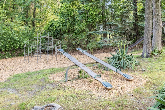43 Owl Pond Rd, Brewster, MA 02631 - view of yard