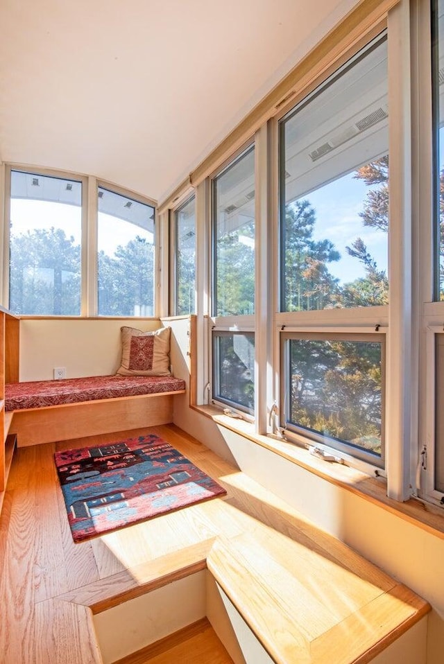 view of sunroom / solarium