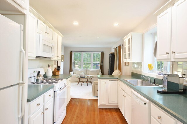 17 Stratford Rdg, Mashpee, MA 02649