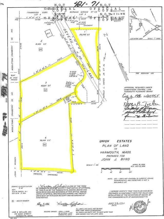 40 Deveau Ln, Yarmouth Port, MA 02675
