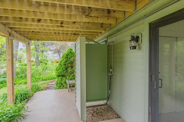 128 Whippoorwill Cir, Mashpee, MA 02649 - view of patio / terrace