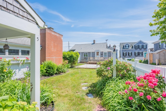 5 Highland Ln, Harwich Port, MA 02646 - view of yard featuring a residential view