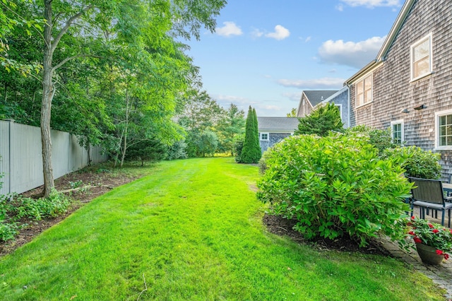 view of yard featuring fence