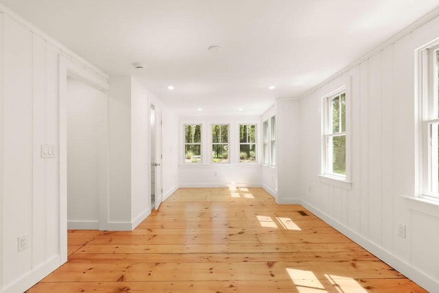 2 Little Cove Ln, Orleans, MA 02653 - empty room featuring light wood-type flooring, baseboards, and recessed lighting