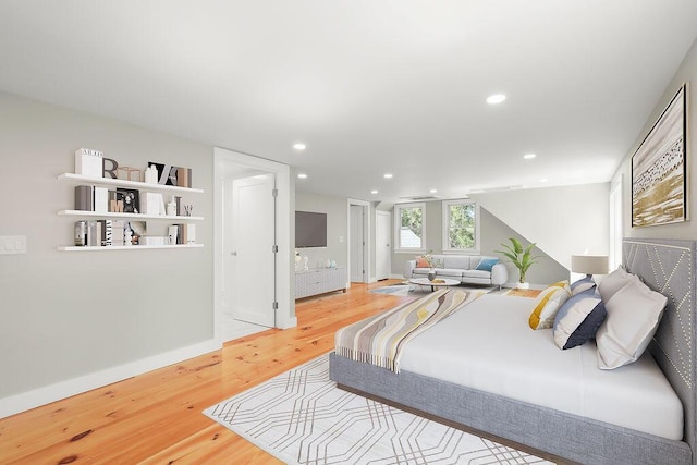 2 Little Cove Ln, Orleans, MA 02653 - bedroom featuring light wood-type flooring, recessed lighting, and baseboards