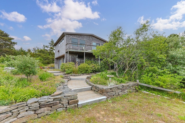 5 Great Hills Rd, Truro, MA 02666 - rear view of property with a garage