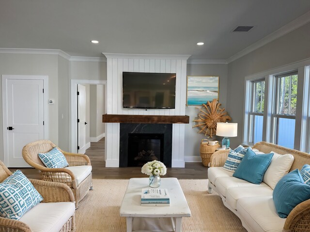4 Josiah Path, West Falmouth, MA 02540