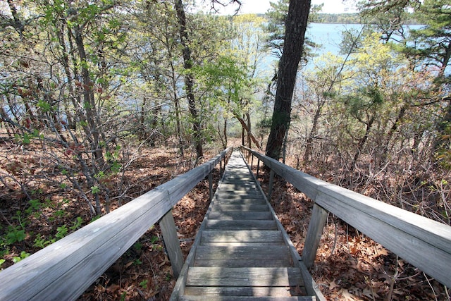 21 High Point Dr, Brewster, MA 02631 - surrounding community featuring a water view