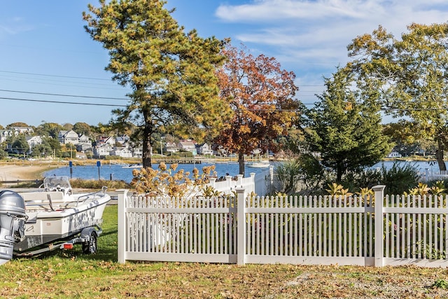 view of yard with a water view