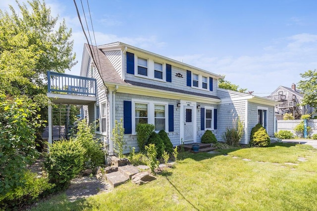 281 Gosnold St, Hyannis, MA 02601 - view of front of property featuring a balcony
