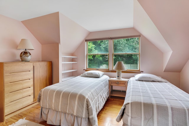 174 Middle Rd, Chilmark, MA 02535 - bedroom featuring light wood-style flooring and vaulted ceiling