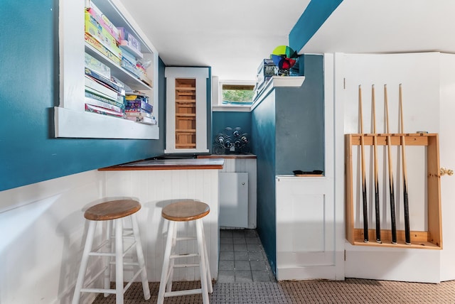 5 Bayes Hill Cir, Oak Bluffs, MA 02557 - bar area with tile patterned floors