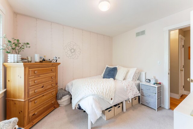 5 Bayes Hill Cir, Oak Bluffs, MA 02557 - bedroom with light colored carpet