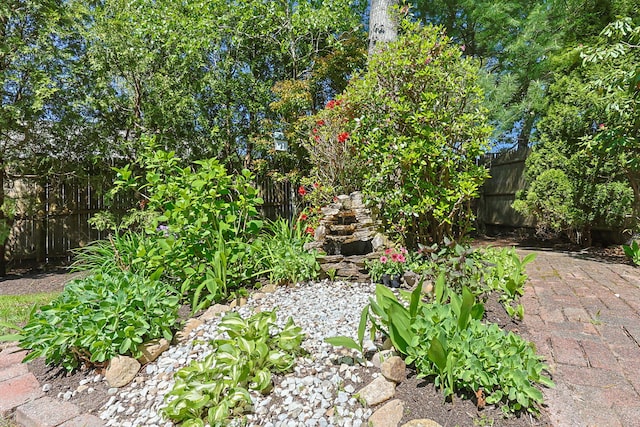 54 Mcnamara Ave, West Yarmouth, MA 02673 - view of yard