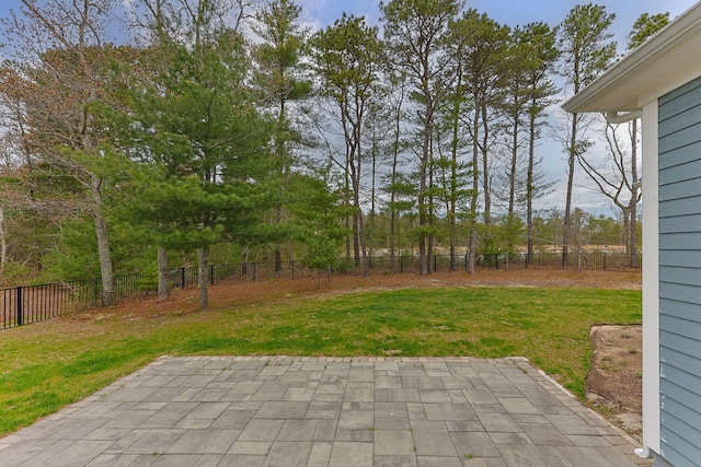 7 Nicklaus Way, Mashpee, MA 02649 - view of yard with a patio area