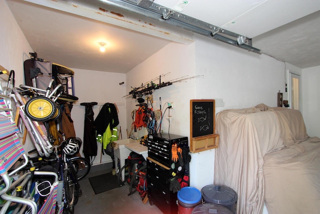 473 Thousand Oaks Dr, Brewster, MA 02631 - view of garage