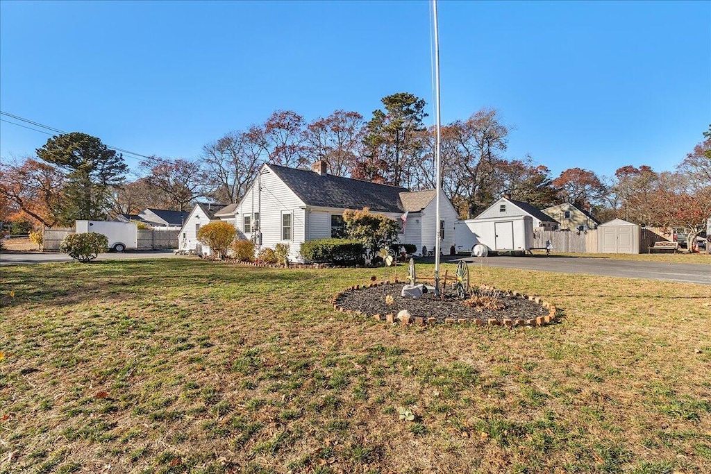 exterior space featuring a yard