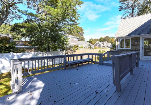 deck with fence