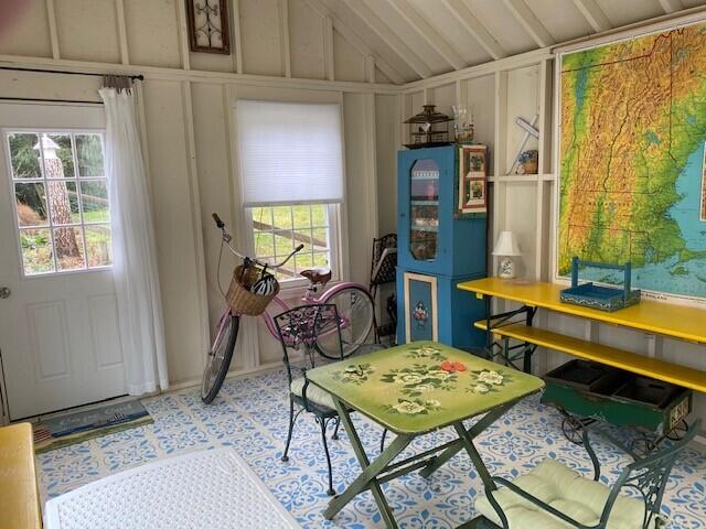 1205 Massasoit Rd, Eastham, MA 02642 - sunroom with vaulted ceiling