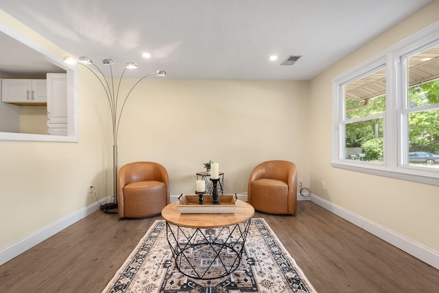 20 Terry Ln E, Wareham, MA 02571 - sitting room featuring light wood finished floors and recessed lighting