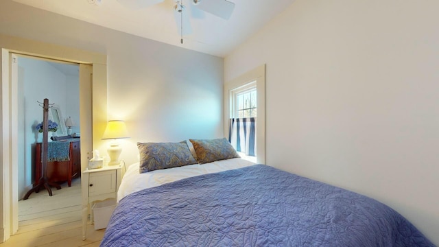 bedroom featuring ceiling fan