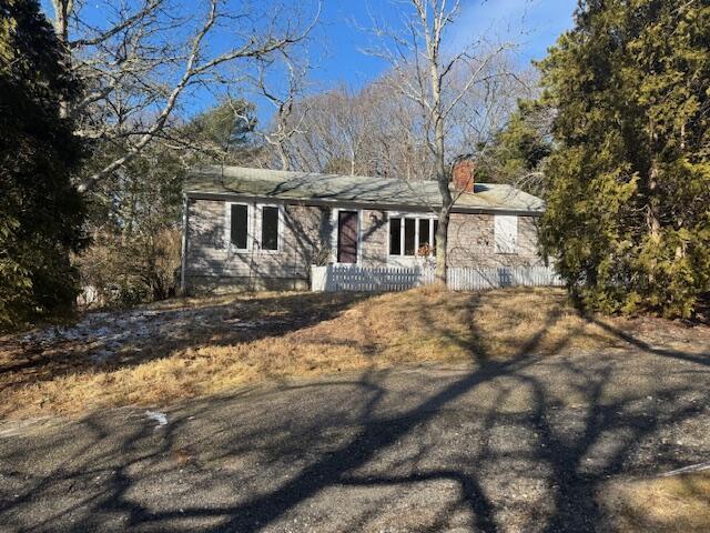 201 Old County Rd, East Sandwich MA, 02537, 2 bedrooms, 1 bath house for sale