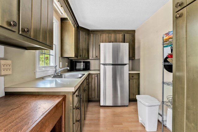 25 Pheasant Cove Cir, Yarmouth Port, MA 02675