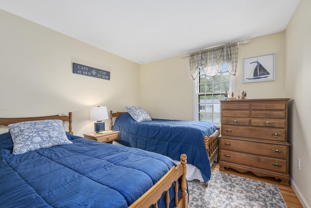 290 Riverview Ln, Centerville, MA 02632 - bedroom featuring wood finished floors and baseboards