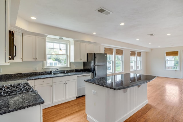56 Hunt St, North Falmouth, MA 02556 - photo 33
