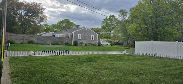 46B Beach Rd Unit 2, West Yarmouth, MA 02673 - view of yard