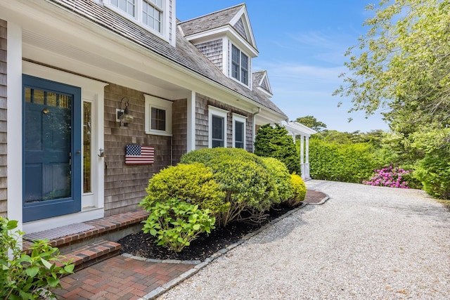 86 Champlain Rd, Chatham, MA 02633 - entrance to property