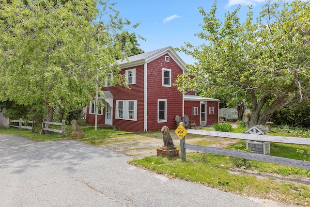22 Browne St, Provincetown, MA 02657 - view of front of home