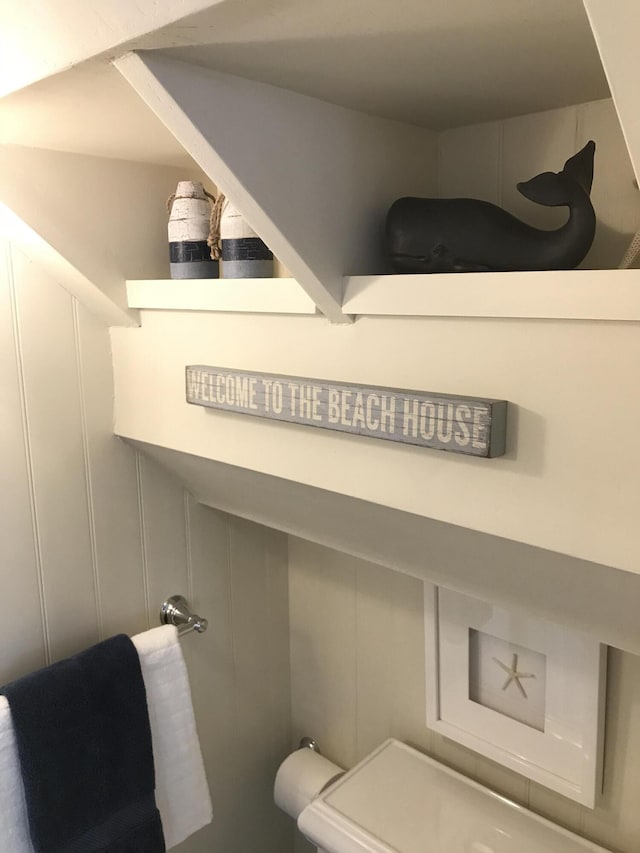 5 Milestone Way, Mashpee, MA 02649 - bathroom featuring a decorative wall