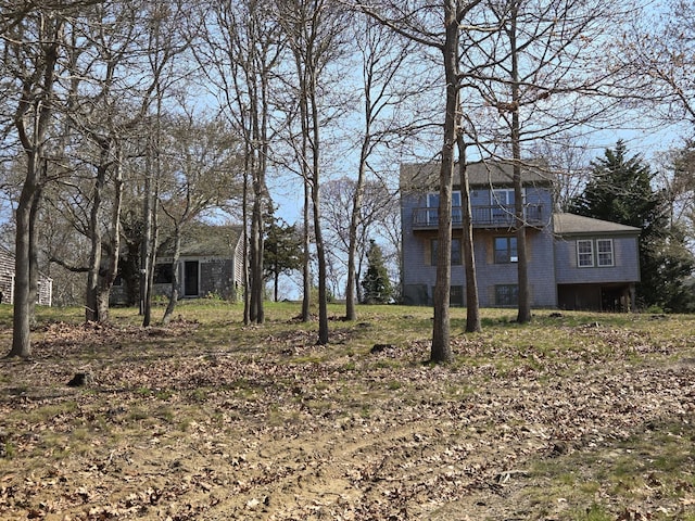 336 Main St, Brewster, MA 02631 - view of yard featuring a balcony