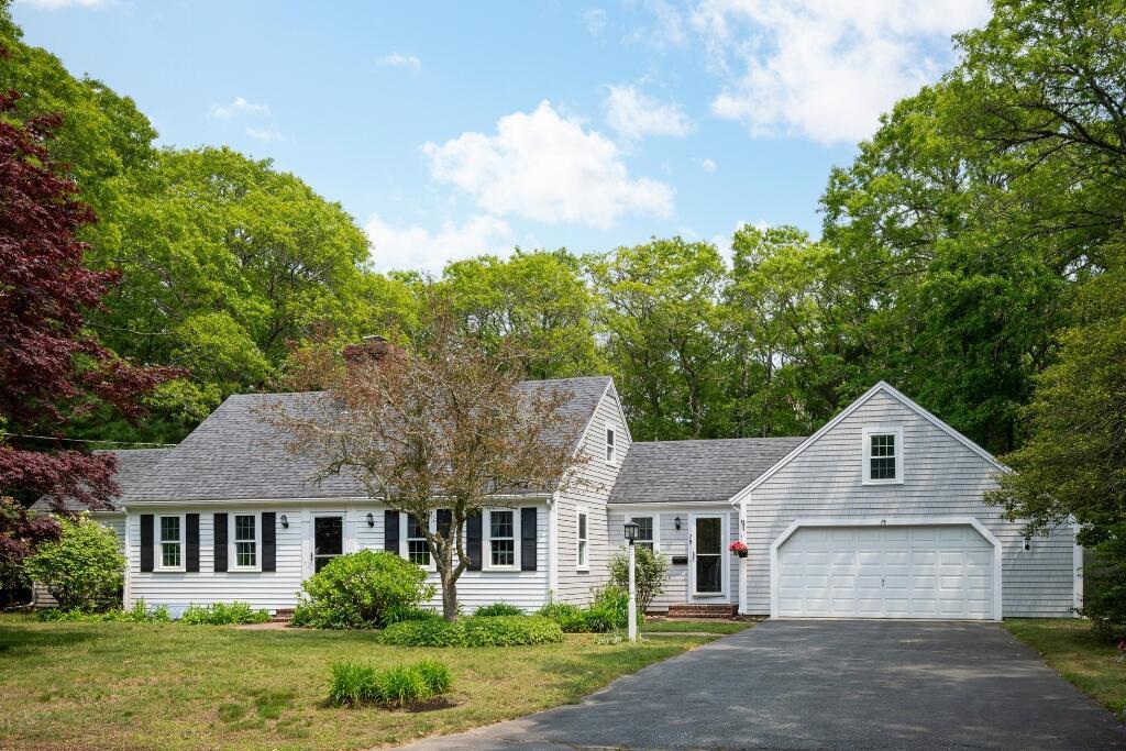 79 Rolling Hitch Rd, Centerville, MA 02632 - photo 1