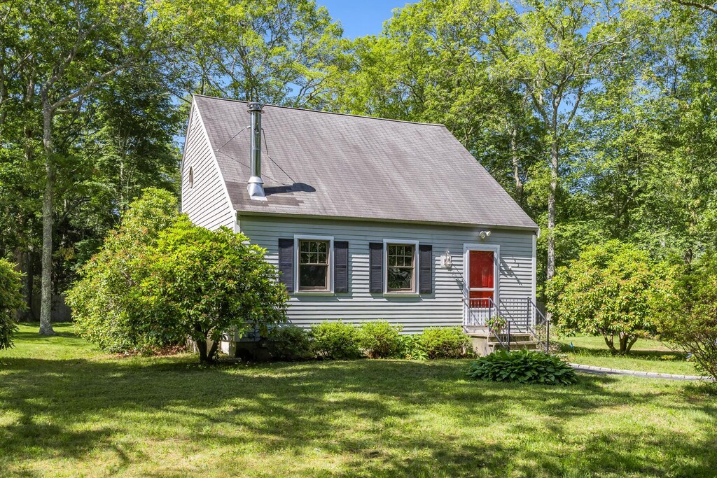 153 Blackthorn Rd, Marstons Mills, MA 02648 - photo 1